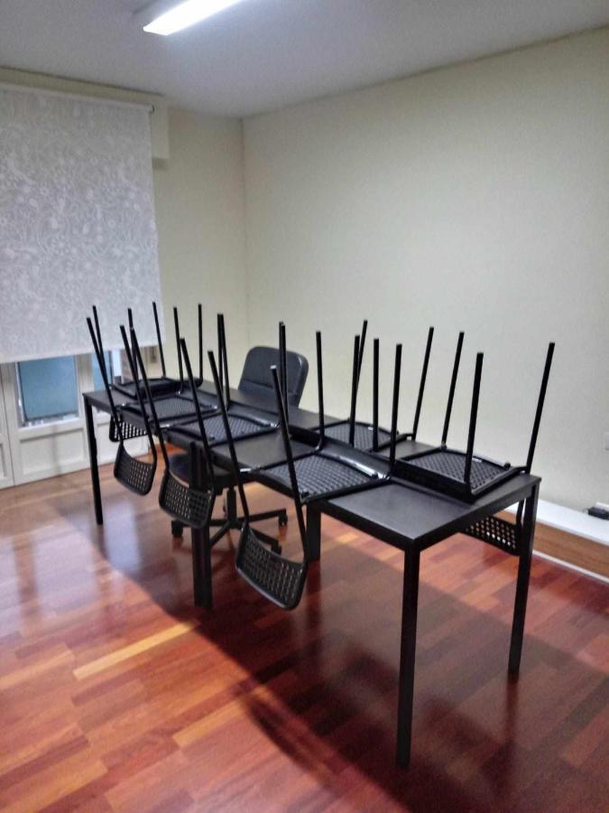 Bed and Breakfast Residencia 12 Octubre Madrid Exterior foto