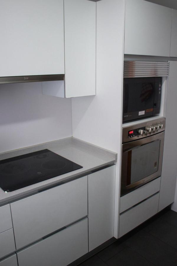 Bed and Breakfast Residencia 12 Octubre Madrid Exterior foto